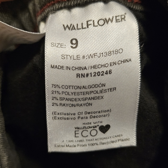 Wallflower Grey Jean Shorts Distressed Style - Picture 6 of 6